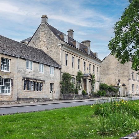 Villa Bright & Beautiful Open Plan Coach House Painswick Exterior foto