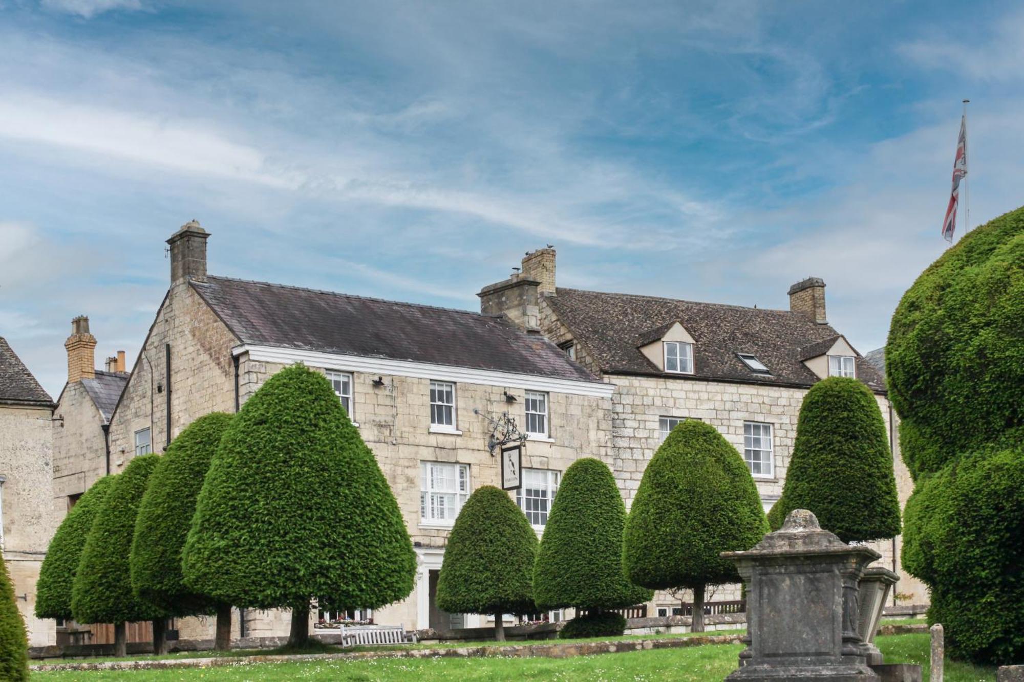 Villa Bright & Beautiful Open Plan Coach House Painswick Exterior foto